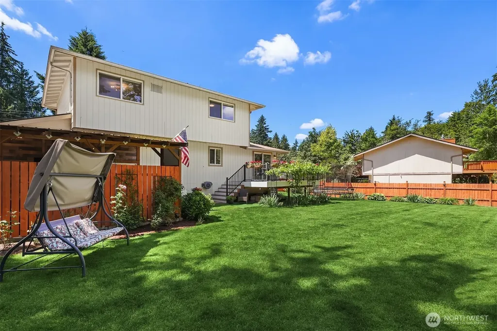 29052 229th Avenue SE Black Diamond WA 98010