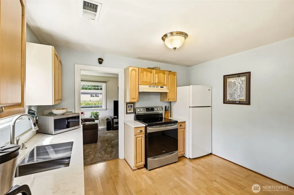 36050 Military Road S Auburn WA 98001