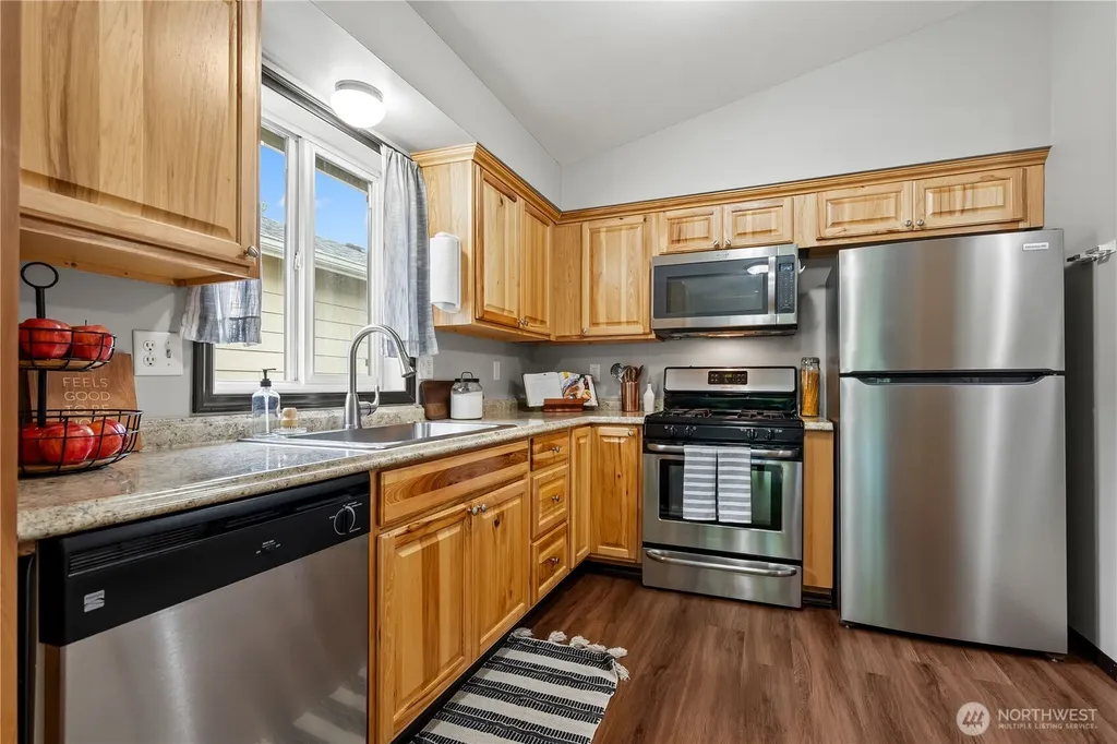 7386 Yellow Fin Court Blaine WA 98230
