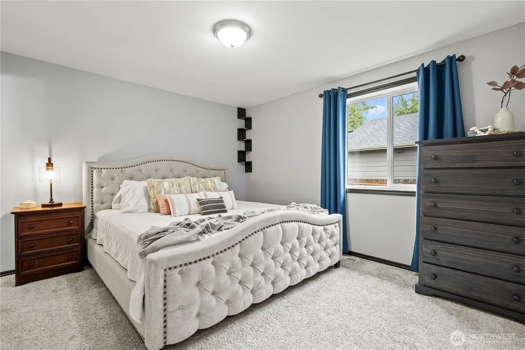 7386 Yellow Fin Court Blaine WA 98230