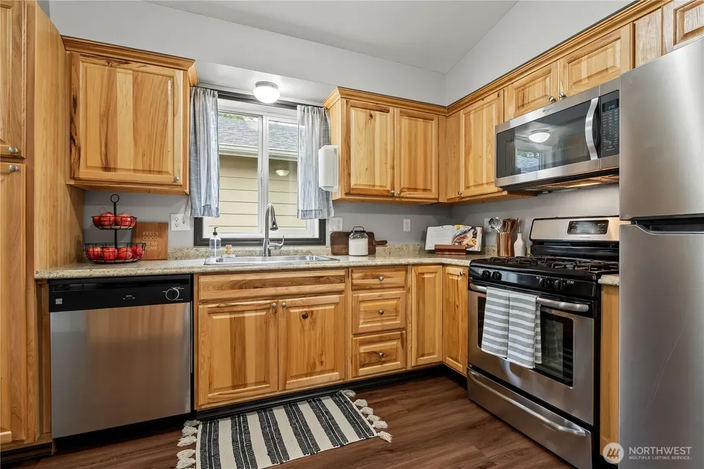 7386 Yellow Fin Court Blaine WA 98230