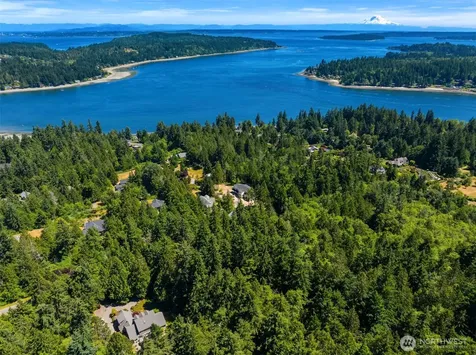 0 El Cimo Lane NE Bainbridge Island WA 98110