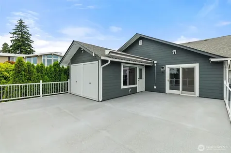 2025 5th Street SE Puyallup WA 98372