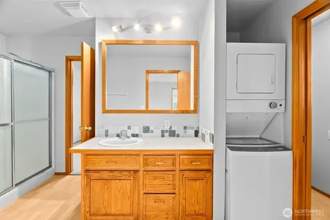 2025 5th Street SE Puyallup WA 98372