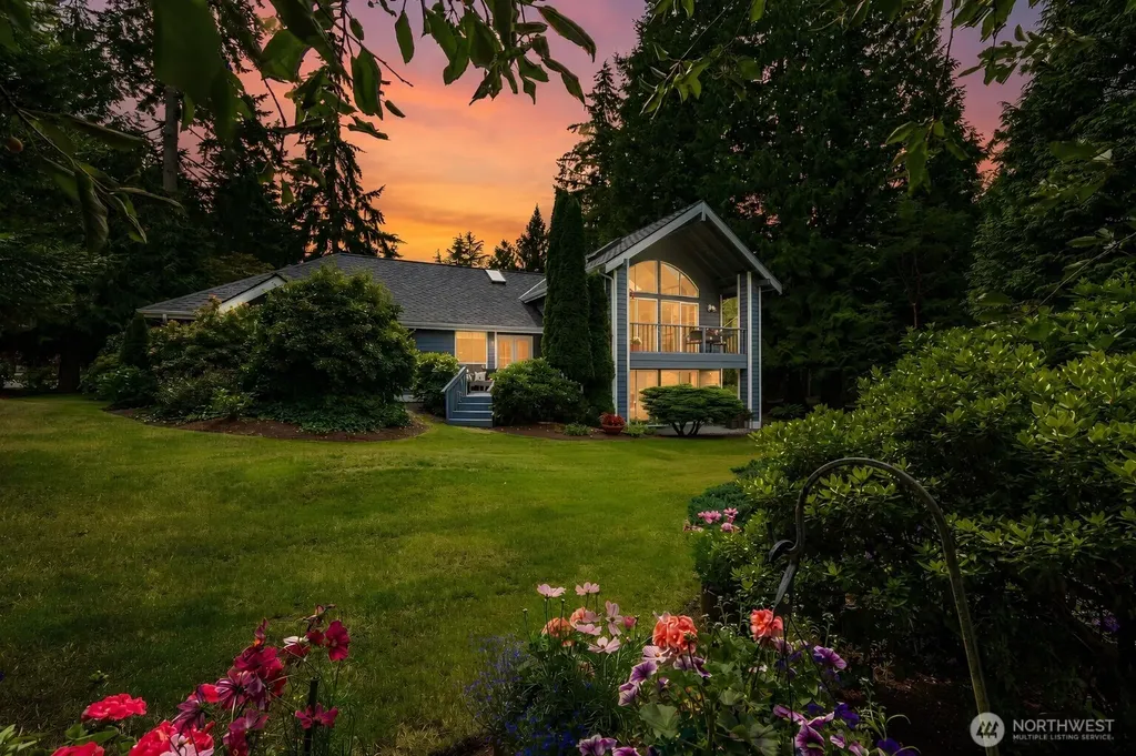 8850 Bald Eagle Drive Blaine WA 98230