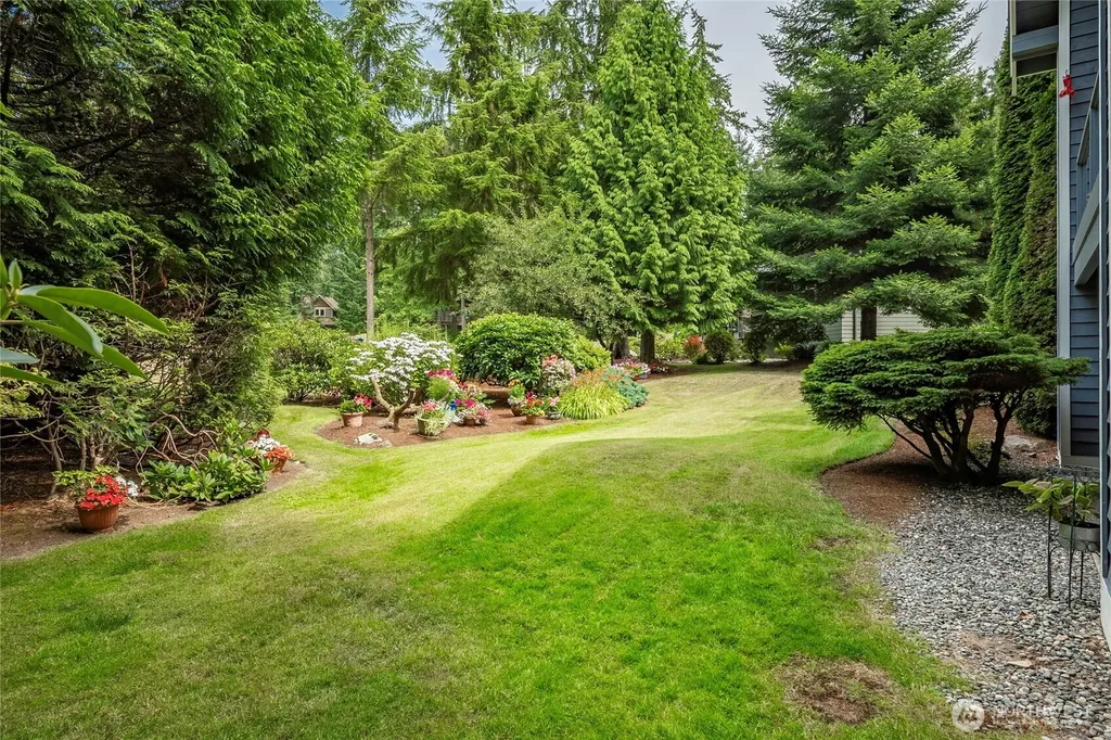 8850 Bald Eagle Drive Blaine WA 98230
