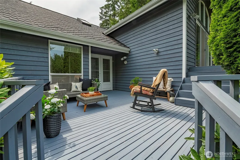 8850 Bald Eagle Drive Blaine WA 98230