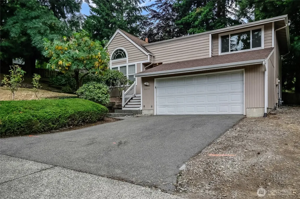 9810 116th Place NE Kirkland WA 98033