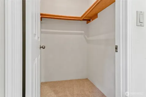 9810 116th Place NE Kirkland WA 98033