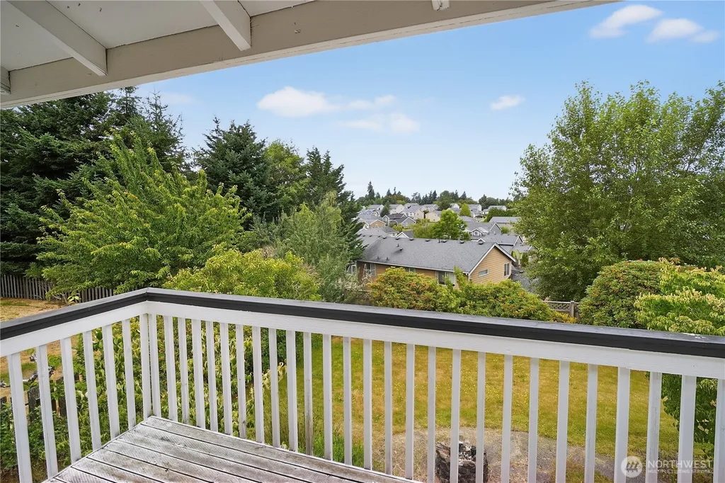 2750 SW 312th Place Federal Way WA 98023