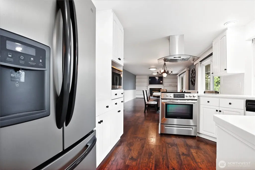 2750 SW 312th Place Federal Way WA 98023