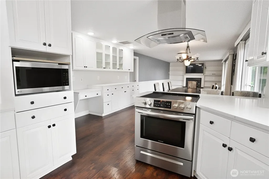 2750 SW 312th Place Federal Way WA 98023
