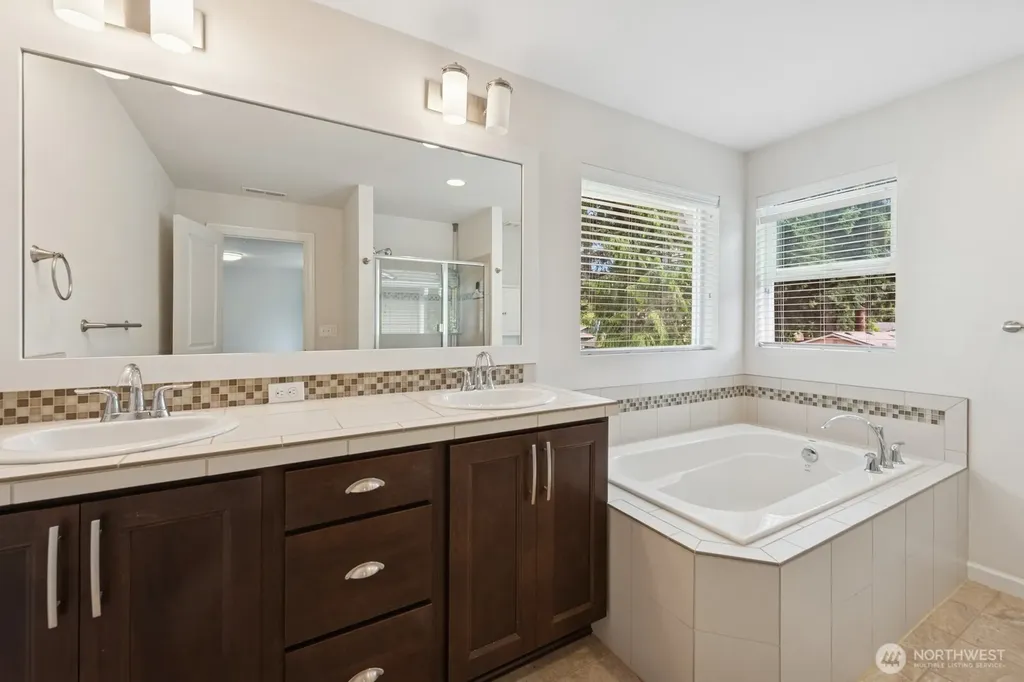 3632 198th Place SE Bothell WA 98012