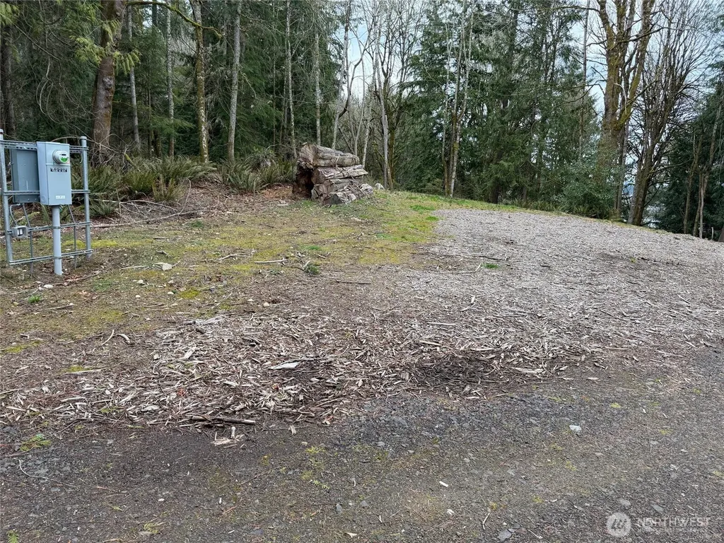 17680 Hallman Road NW Poulsbo WA 98370