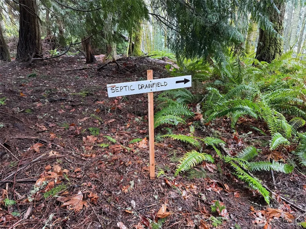 17680 Hallman Road NW Poulsbo WA 98370