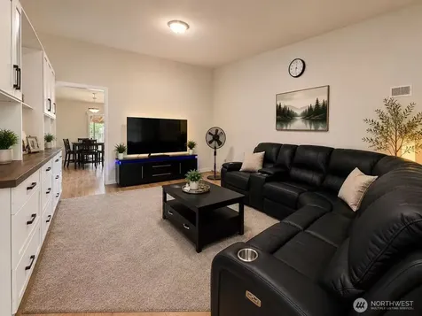 12503 SE 259th Place Kent WA 98030
