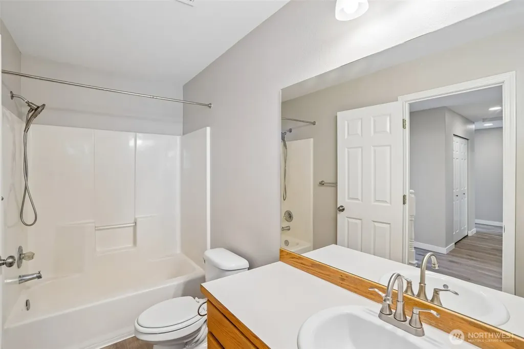 15619 85th Avenue NW Stanwood WA 98292