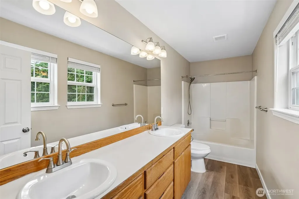15619 85th Avenue NW Stanwood WA 98292