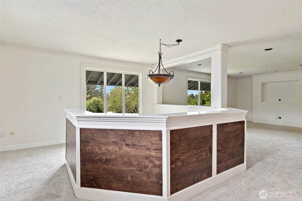 711 Galloway Street Steilacoom WA 98388
