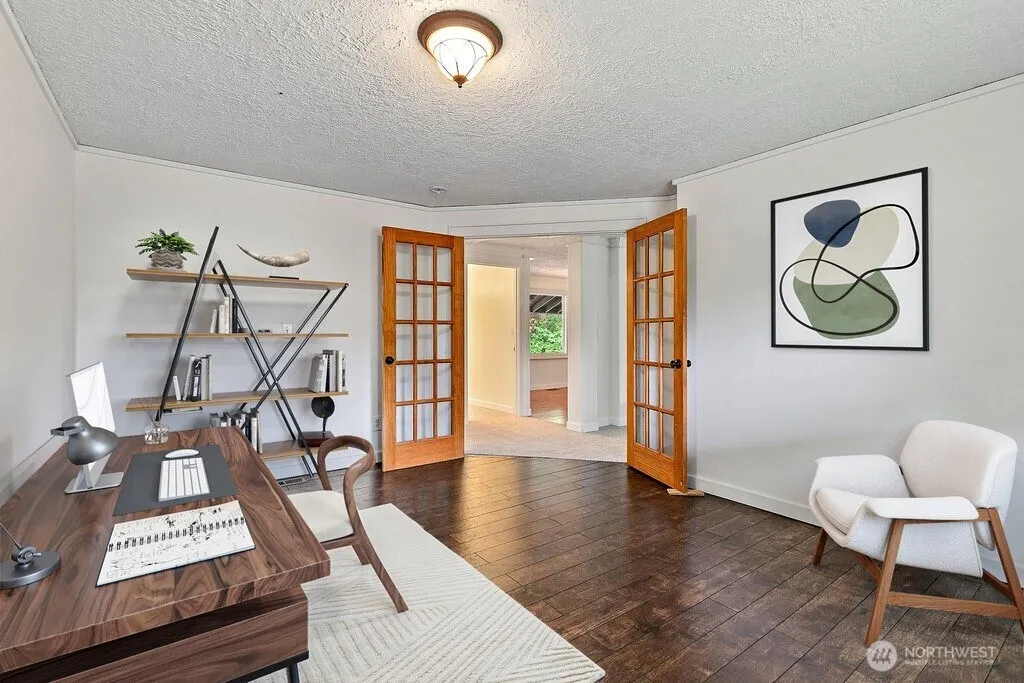 711 Galloway Street Steilacoom WA 98388