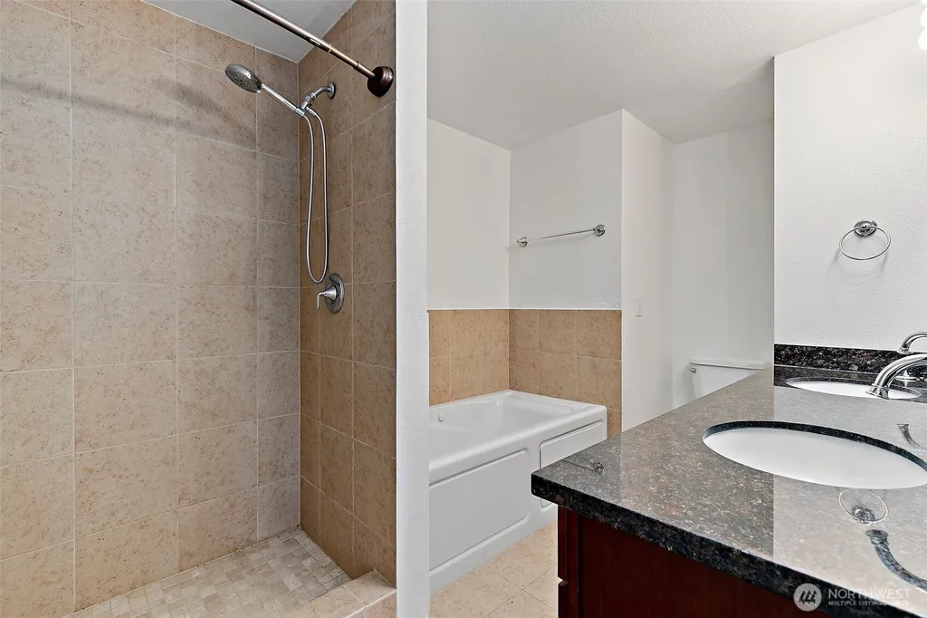 711 Galloway Street Steilacoom WA 98388
