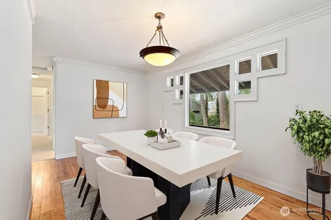 711 Galloway Street Steilacoom WA 98388