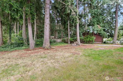 711 Galloway Street Steilacoom WA 98388