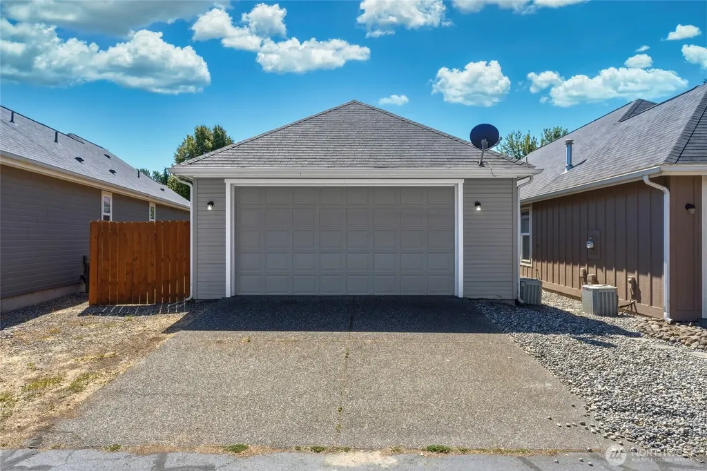 875 SE Creekside Drive College Place WA 99324