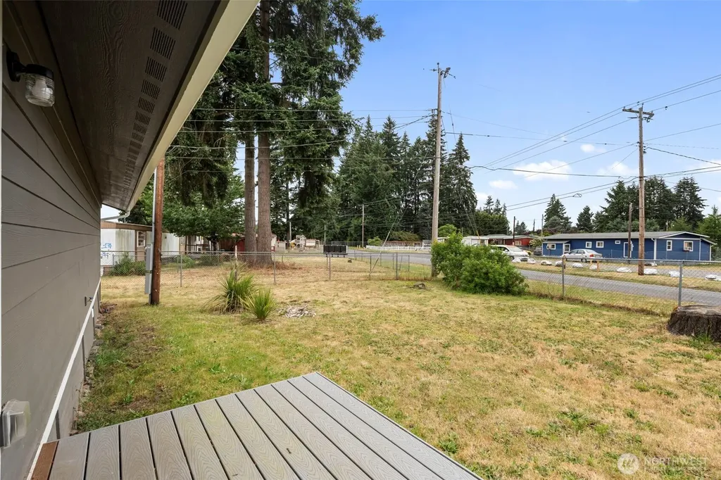6411 201st Avenue SW Centralia WA 98531
