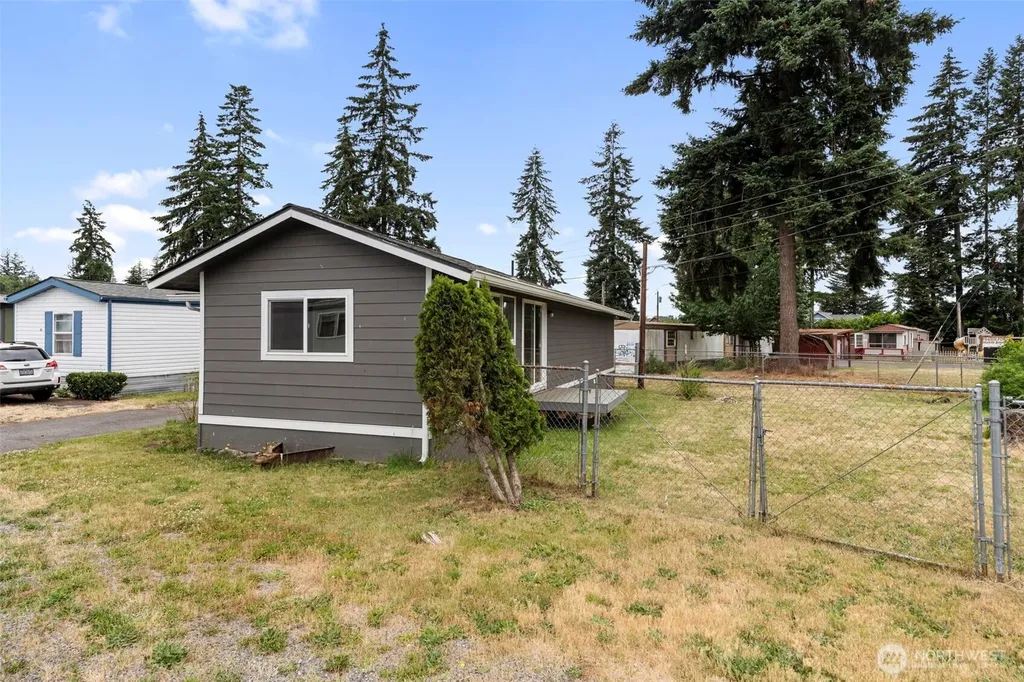 6411 201st Avenue SW Centralia WA 98531
