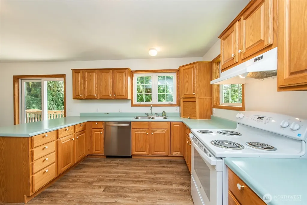 102 New Haven Lane Port Angeles WA 98362