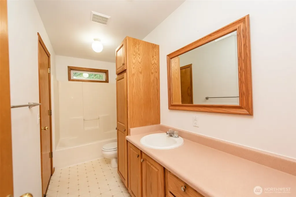 102 New Haven Lane Port Angeles WA 98362