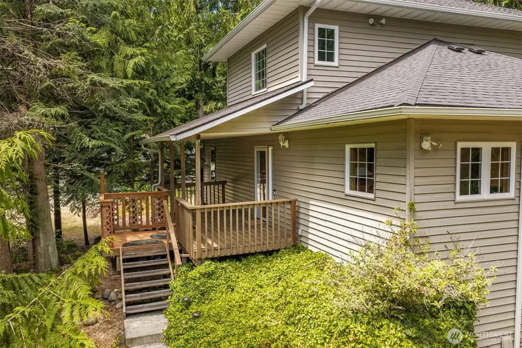 102 New Haven Lane Port Angeles WA 98362