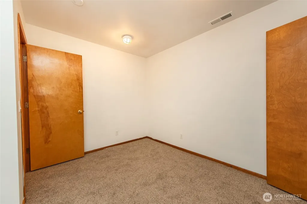 102 New Haven Lane Port Angeles WA 98362