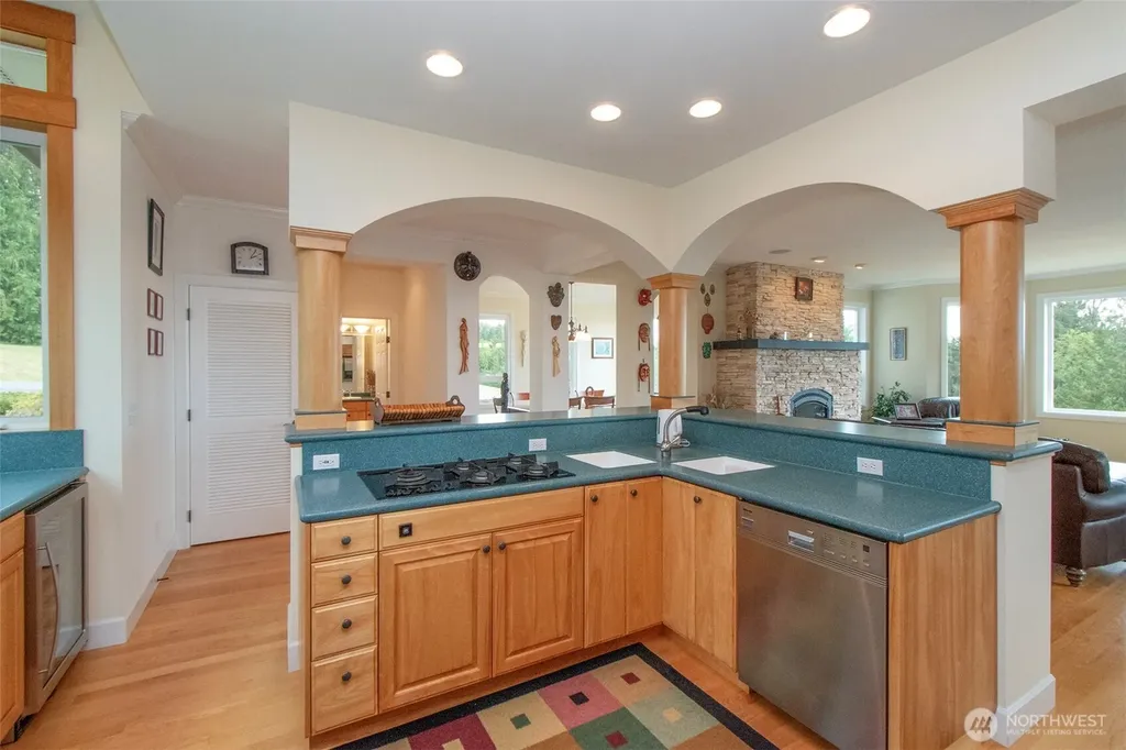 982 Weston Parkway Sequim WA 98382