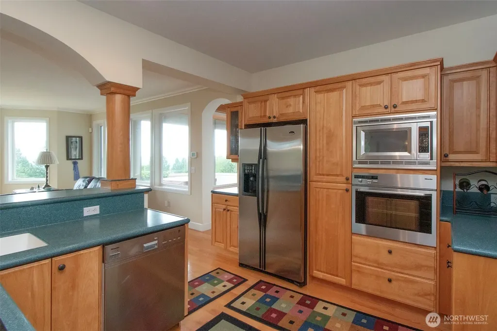 982 Weston Parkway Sequim WA 98382