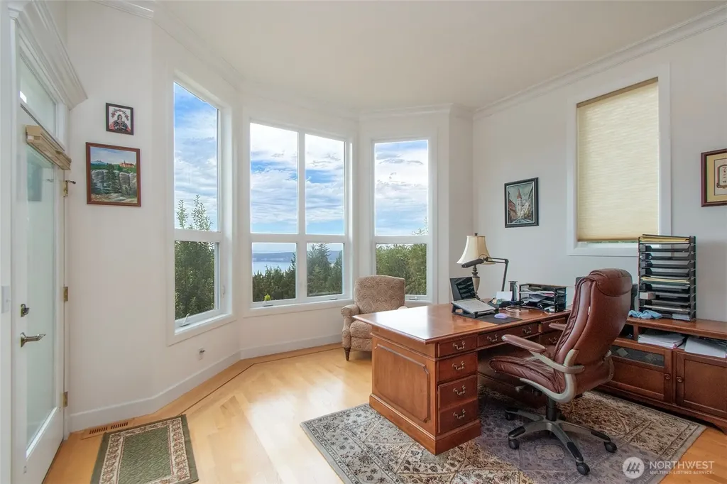 982 Weston Parkway Sequim WA 98382