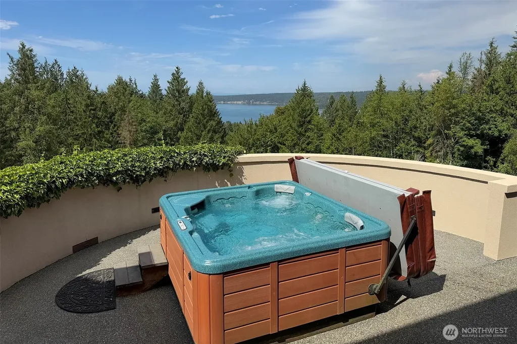 982 Weston Parkway Sequim WA 98382