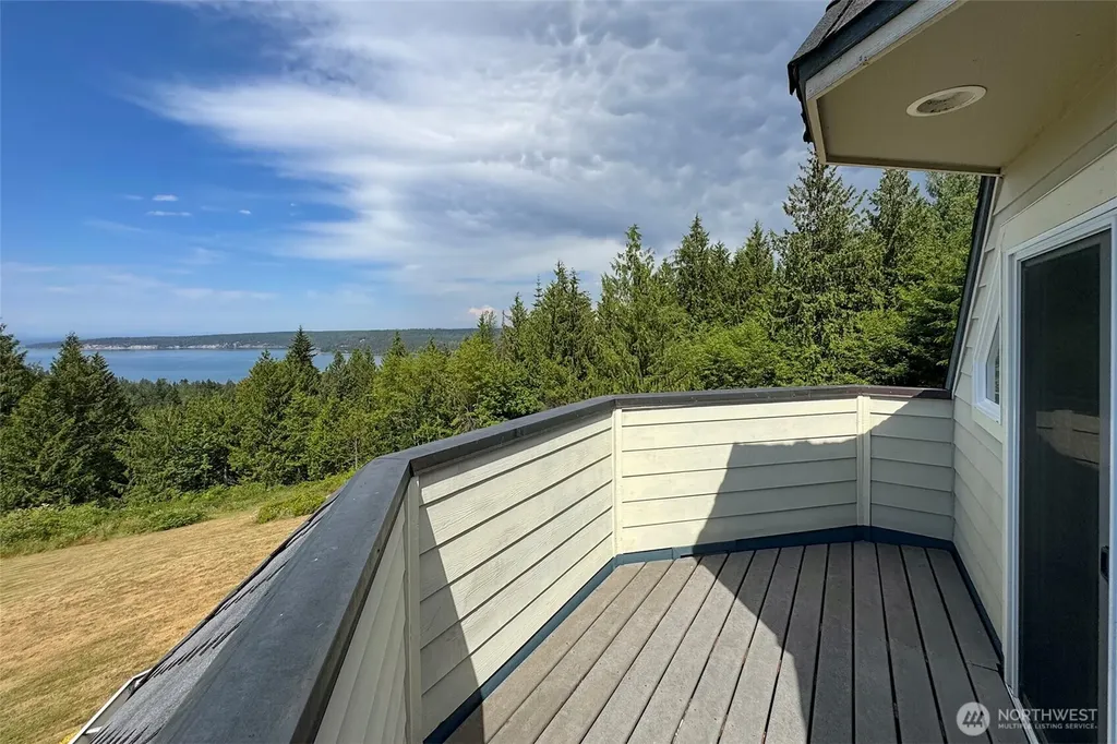 982 Weston Parkway Sequim WA 98382