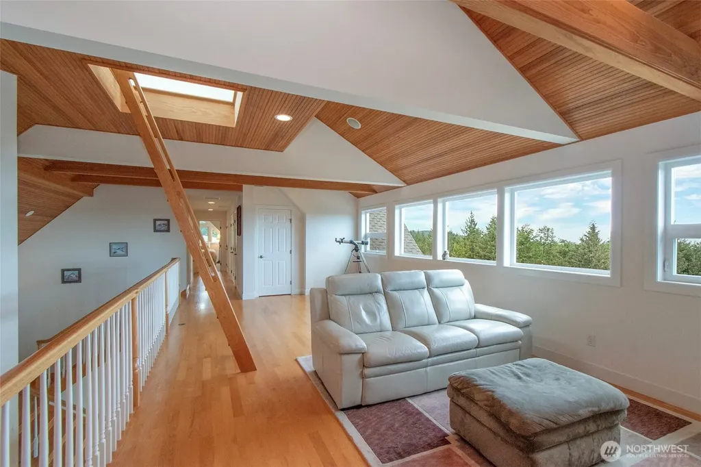 982 Weston Parkway Sequim WA 98382