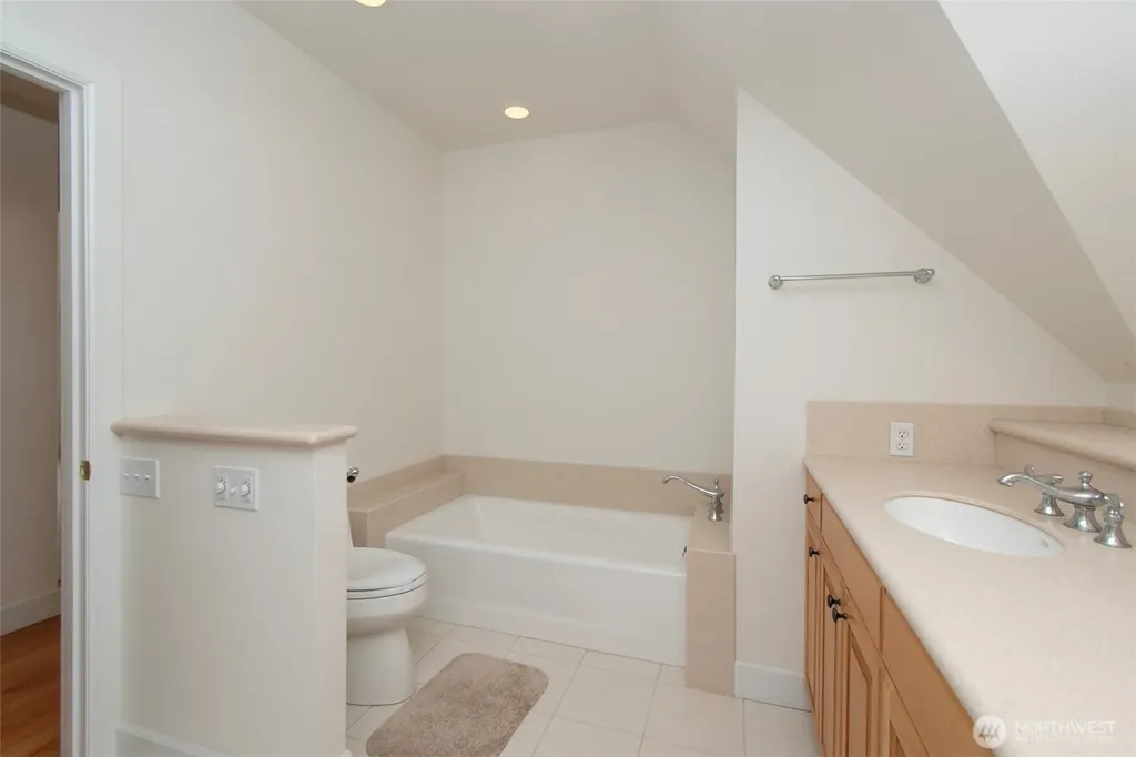 982 Weston Parkway Sequim WA 98382