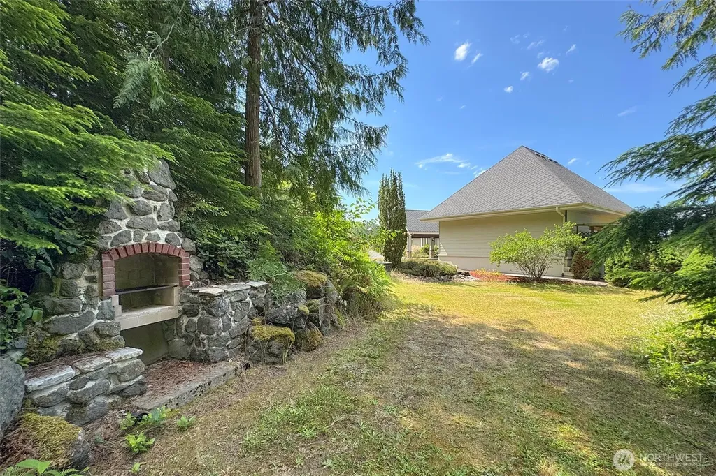 982 Weston Parkway Sequim WA 98382