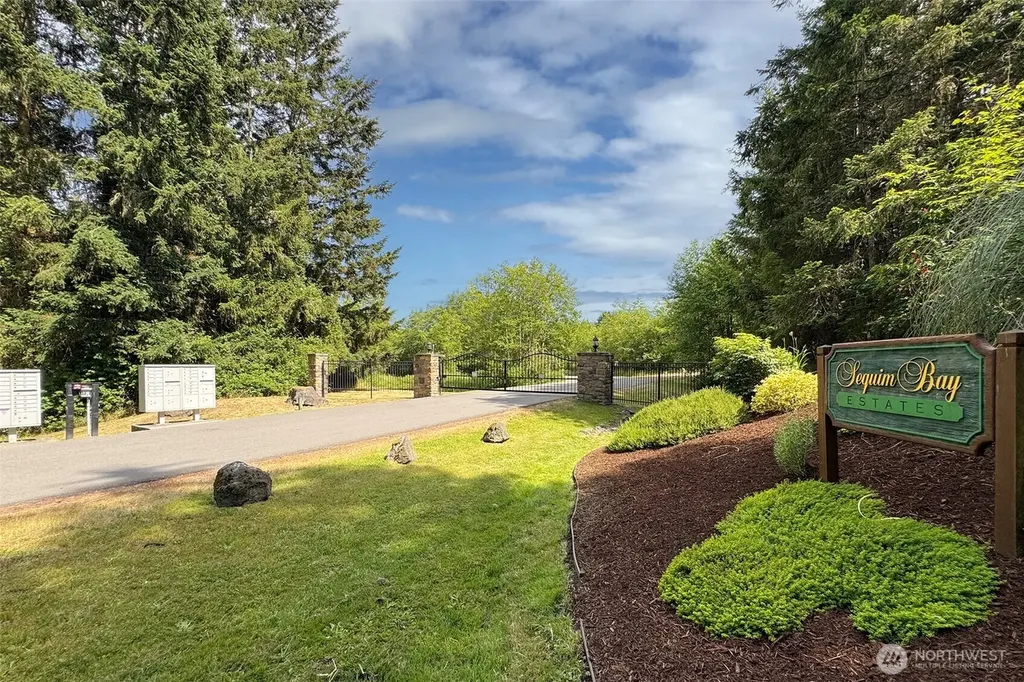 982 Weston Parkway Sequim WA 98382