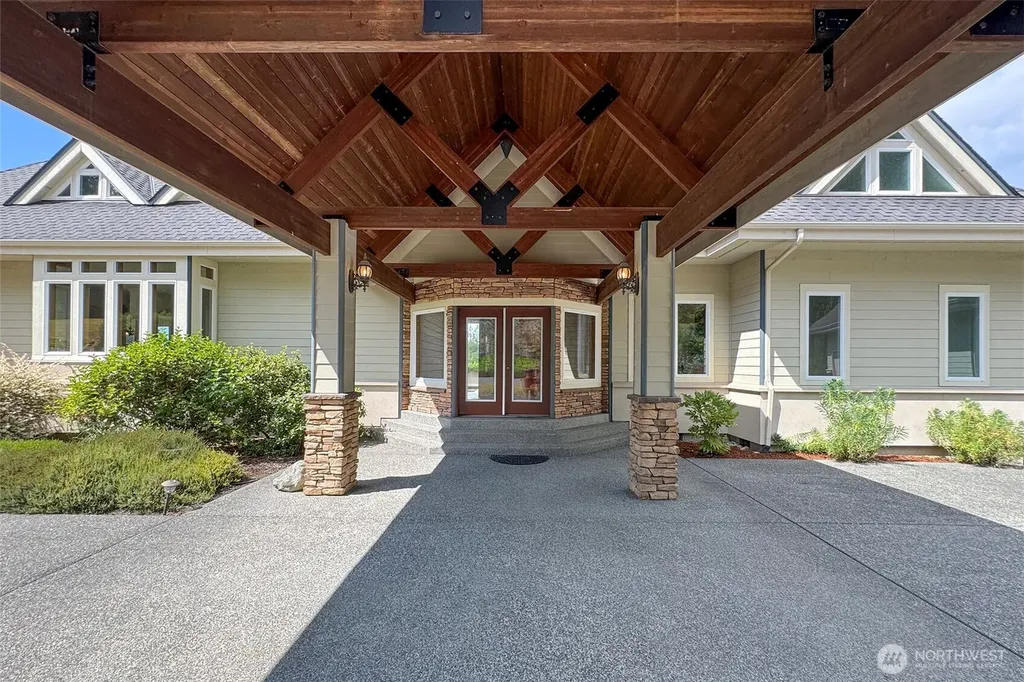 982 Weston Parkway Sequim WA 98382