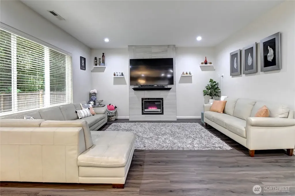 3409 177th Place SE Bothell WA 98012