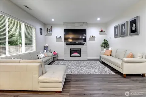 3409 177th Place SE Bothell WA 98012