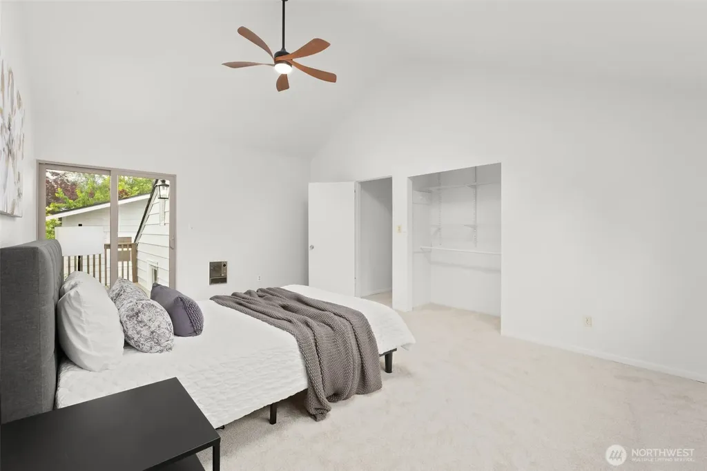 7020 S 120th Place Seattle WA 98178