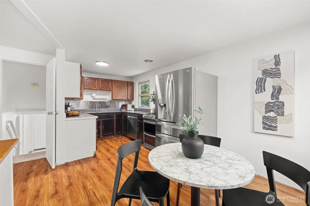 7020 S 120th Place Seattle WA 98178