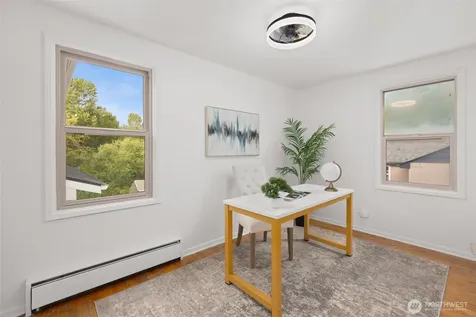 7020 S 120th Place Seattle WA 98178