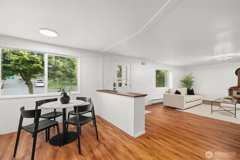 7020 S 120th Place Seattle WA 98178